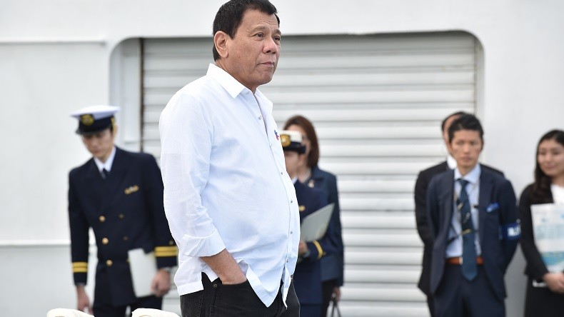 «Une petite molécule» comparé à Trump : le président philippin Rodrigo Duterte confie son admiration