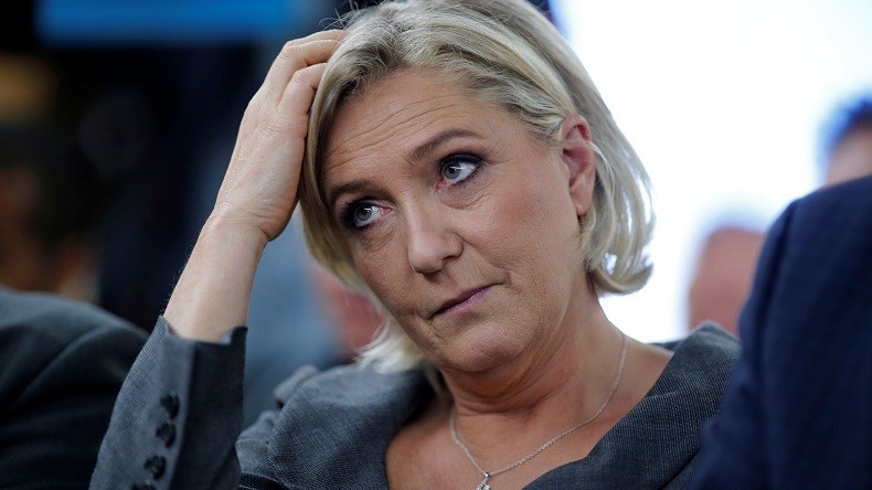 Pour Marine Le Pen, abandonner le nucléaire c'est «se tirer une balle dans le pied»