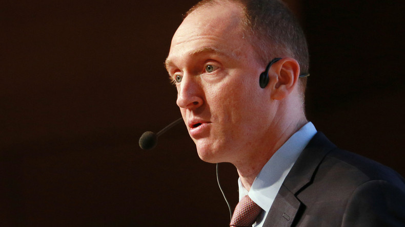 Un proche de Donald Trump, Carter Page, arrive à Moscou pour négocier avec des entrepreneurs