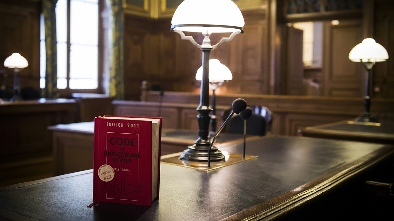 Cour de cassation sous le contrôle du gouvernement : les autorités judiciaires ne décolèrent pas