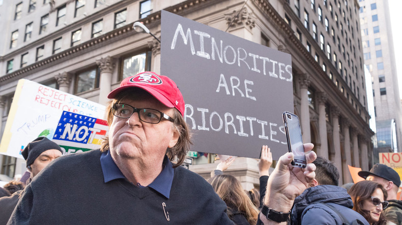 Michael Moore estime que Donald Trump pourrait renoncer à la Maison Blanche