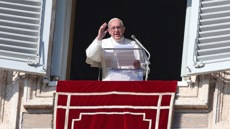 Quand le pape François compare les amateurs de presse à scandale à des coprophiles