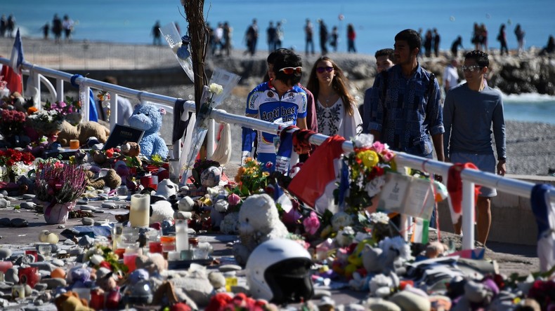 Attentat de Nice : trois suspects transférés à Paris