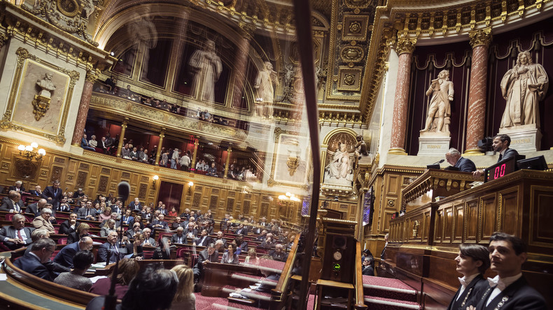 Un sénateur mis en examen pour détournement de fonds publics