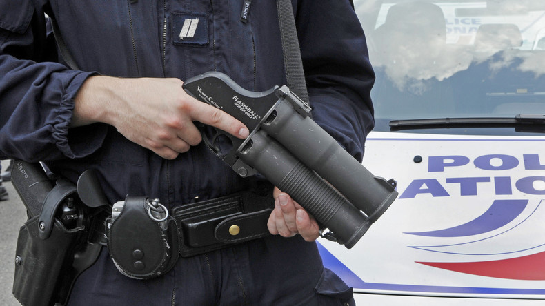 Trois policiers condamnés pour avoir blessé des manifestants en 2009