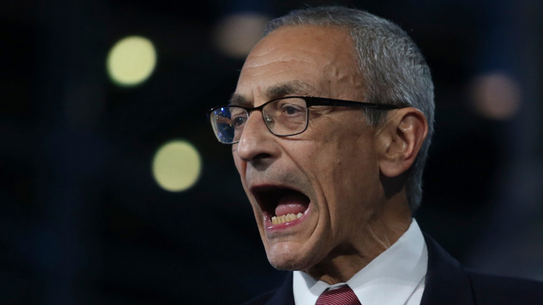John Podesta accuse tout bonnement le FBI de faire du travail bâclé