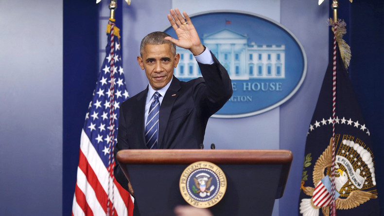Barack Obama signe son dernier budget de la Défense