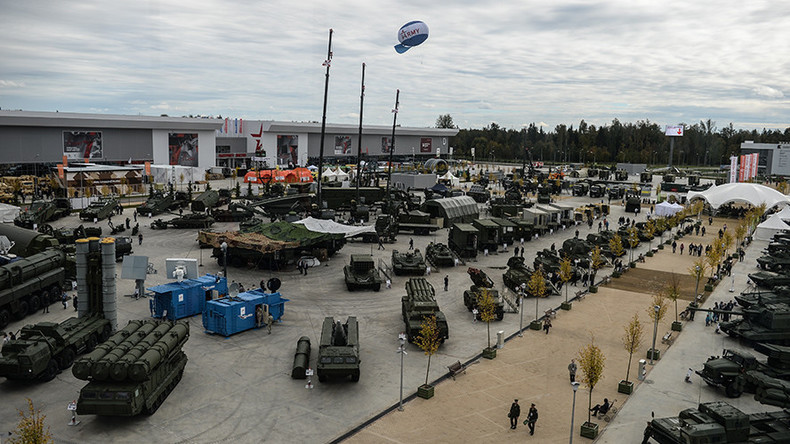 «La Russie n’engagera jamais une course aux armements», dit le porte-parole du Kremlin à RT
