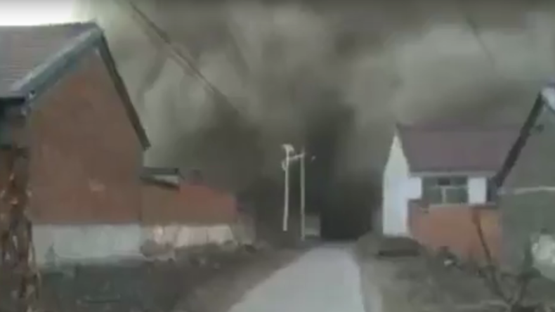 Chine : une explosion dans une usine illégale de feux d’artifice fait deux morts (VIDEOS)
