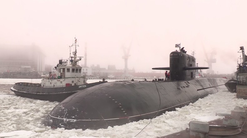 Un sous-marin nucléaire russe rejoint la Flotte du Nord (VIDEO)