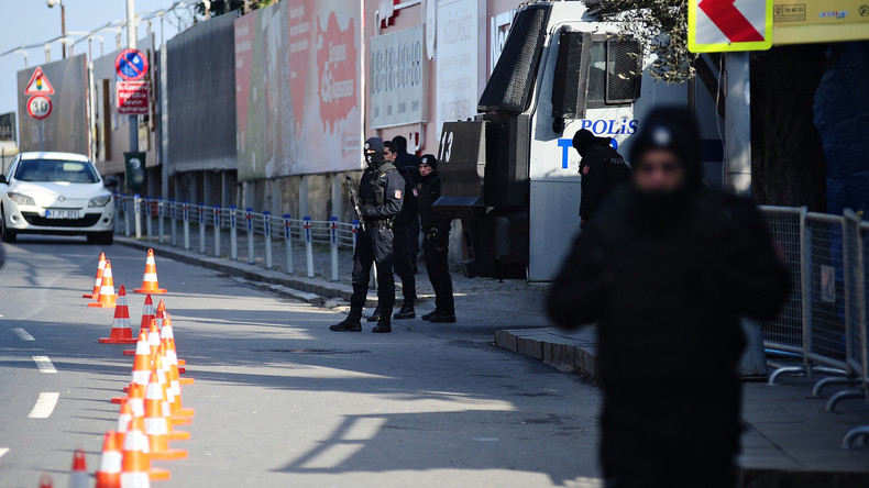 La police aurait arrêté huit suspects dans le cadre de l'enquête sur l'attentat d'Istanbul