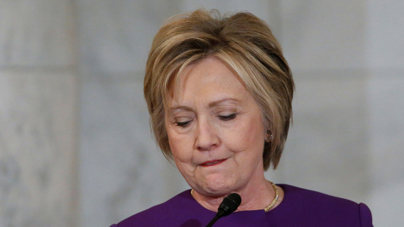 Hillary Clinton ne sera plus candidate à rien, assure une proche