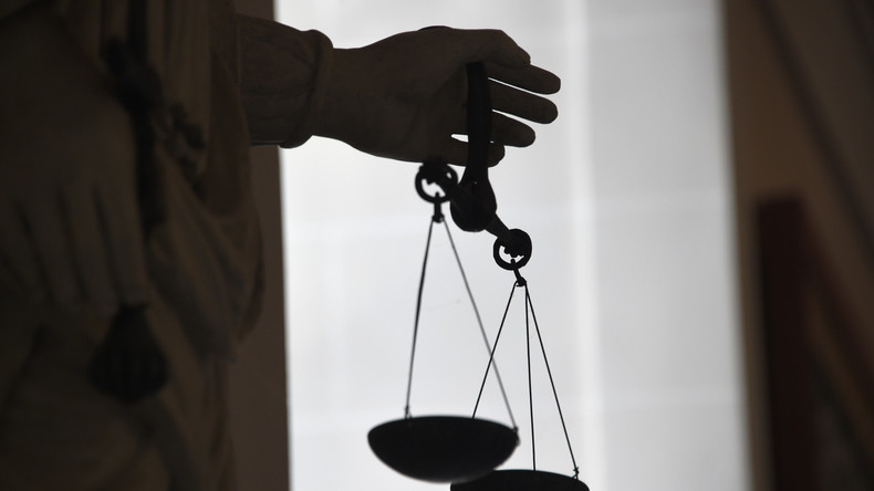 Italie : la garde d'un petit garçon jugé trop «efféminé», est retirée à sa mère par la justice