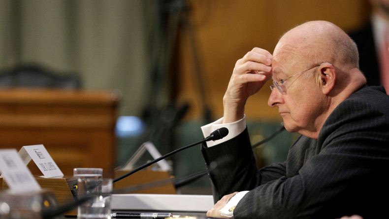 Le chef du renseignement américain assure que le mémo sur Trump ne vient pas de ses services