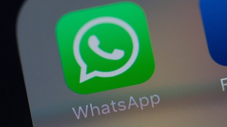 «Mine d'or pour le renseignement» : l’application «cryptée» WhatsApp permettrait la surveillance