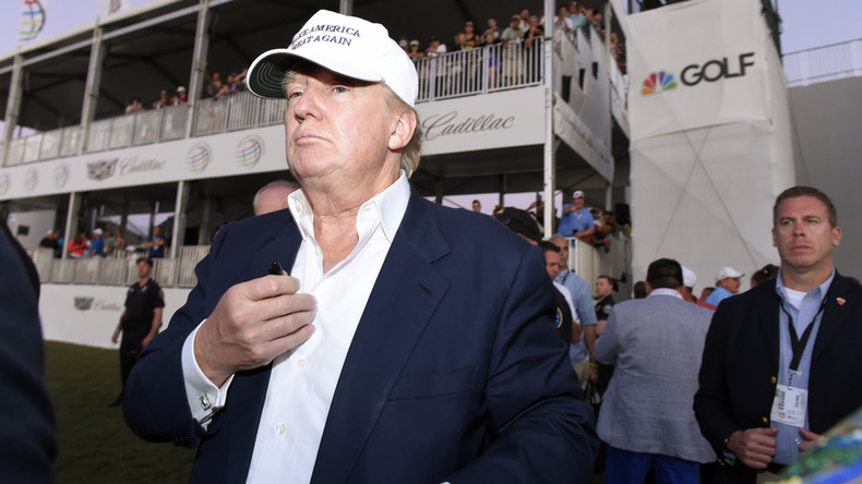 «Cadillac One» : la voiture de Trump serait armée de canons à gaz lacrymogène et d’un fusil à pompe