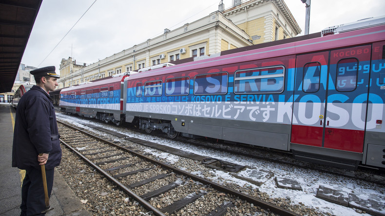 Le Kosovo refuse l’entrée d’un train serbe sur son territoire : Belgrade menace de déployer l’armée