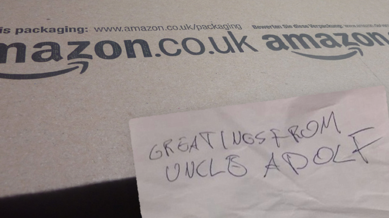 «Salutations de tonton Adolf» : une cliente juive sous le choc en ouvrant... son colis Amazon