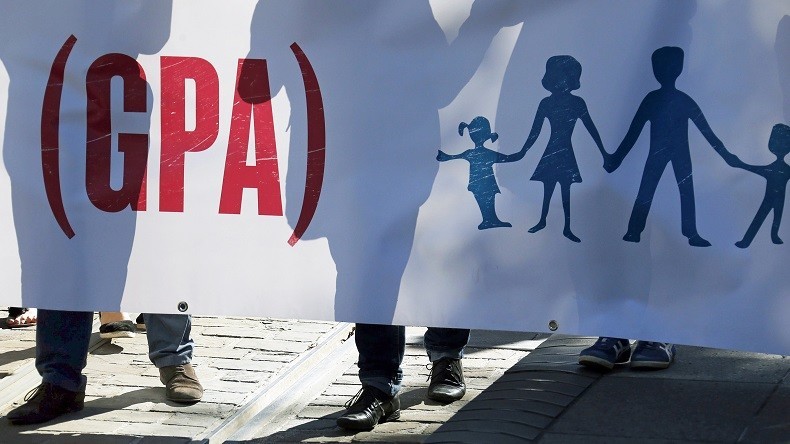Enfants nés par GPA à l'étranger : la France de nouveau condamnée par la CEDH