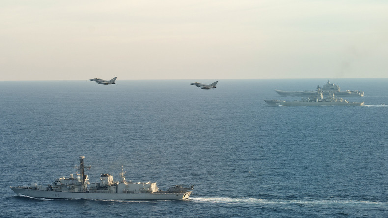 Navire russe accompagné par l’armée britannique : «On n’a pas besoin de services d’escorte»