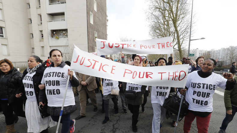 Violences policières, émeutes en Seine-Saint-Denis... «L'affaire Théo» secoue les politiques