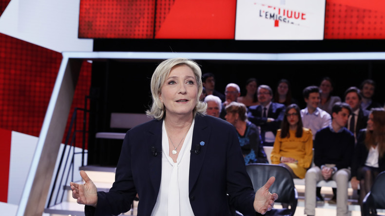 «La vraie dynamique pour l'instant» est du côté de Marine Le Pen, estime Julien Dray