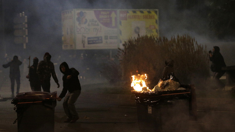 «Laxisme», «racailles» ou le silence : les réactions des politiques après les émeutes de Bobigny
