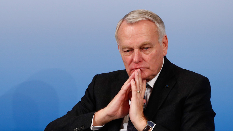 Malgré l'absence de preuve, Ayrault dénonce une «ingérence» de la Russie dans la présidentielle