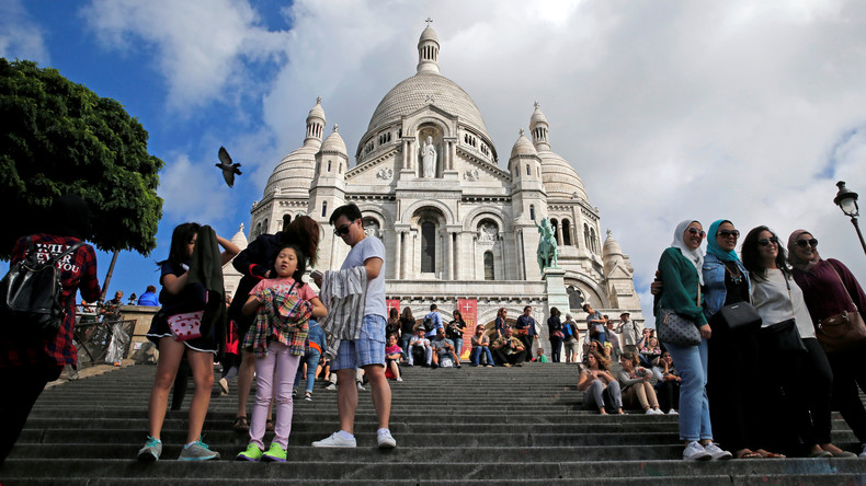 Paris et l'Ile-de-France ont perdu 1,5 million de touristes en 2016