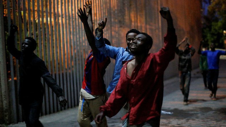 «Grand merci à Mohammed VI» : le Maroc favoriserait-il l’arrivée de migrants en Espagne ?