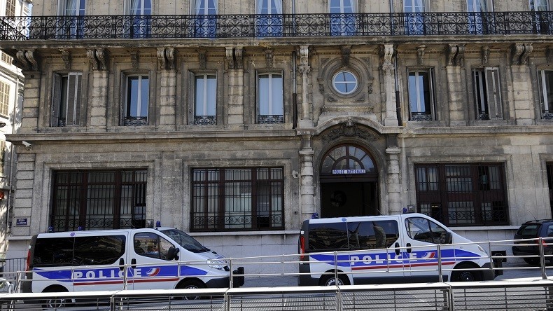 Dans la suite de l'affaire Théo, l'IGPN annonce que l'interpellation était légitime