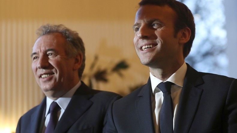 «Dépasser les clivages» : Macron et Bayrou s'expriment sur leur alliance, après s'être entretenus