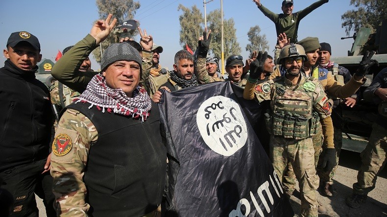 Une fosse commune contenant 4 000 victimes de Daesh aurait été découverte près de Mossoul