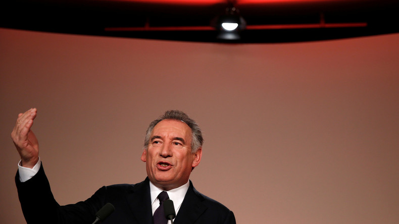 François Bayrou à Emmanuel Macron : «Pour moi, il y a une culture française»