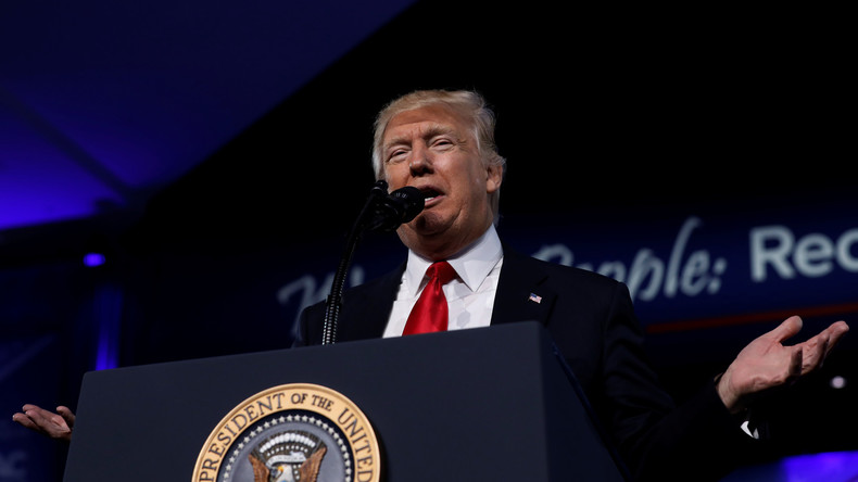 «Aucune preuve» de contacts entre Trump et Moscou, selon le Comité pour le renseignement du Congrès