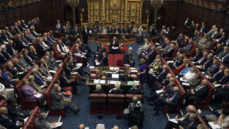Brexit : les lords infligent un nouveau revers à Theresa May