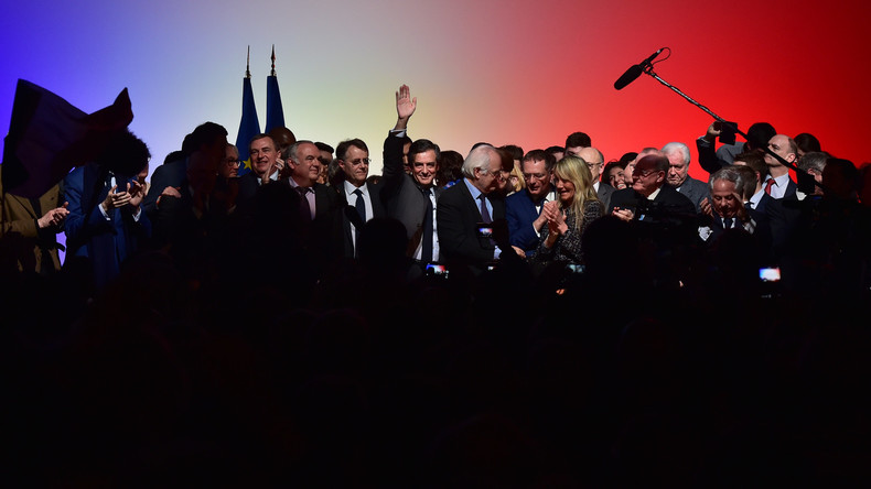 François Fillon dévoile une nouvelle équipe de campagne : Baroin promu responsable du rassemblement