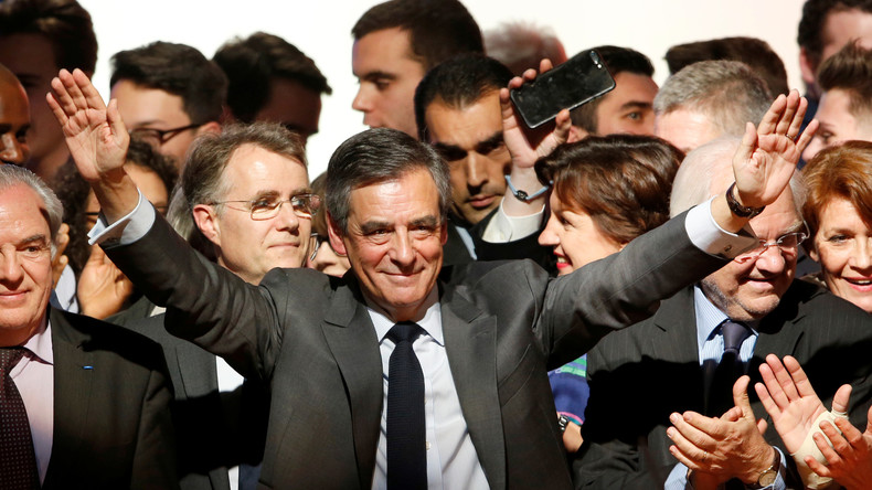François Fillon promet un «code de bonne conduite» contre les conflits d'intérêts au gouvernement