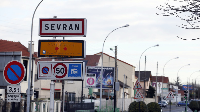 PMU de Sevran «interdit aux femmes» : le patron porte plainte pour provocation à la haine raciale