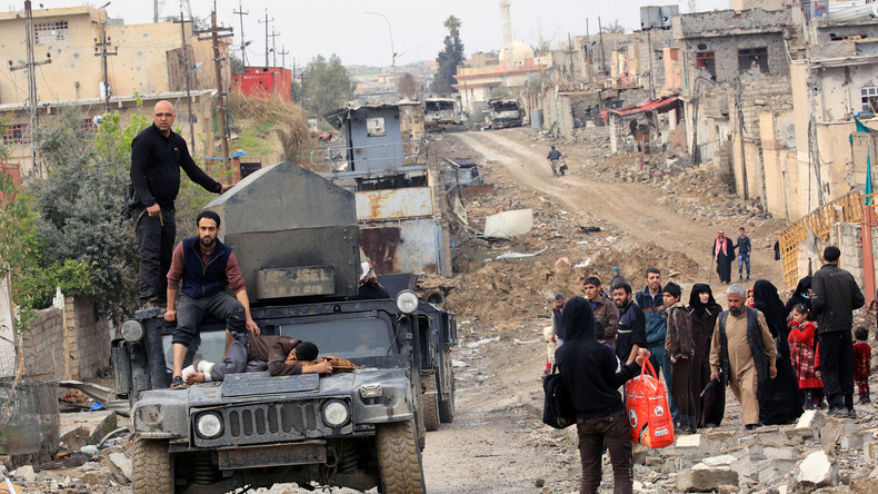 «Ils bombardent au hasard» : les habitants de Mossoul doutent de la précision des frappes alliées