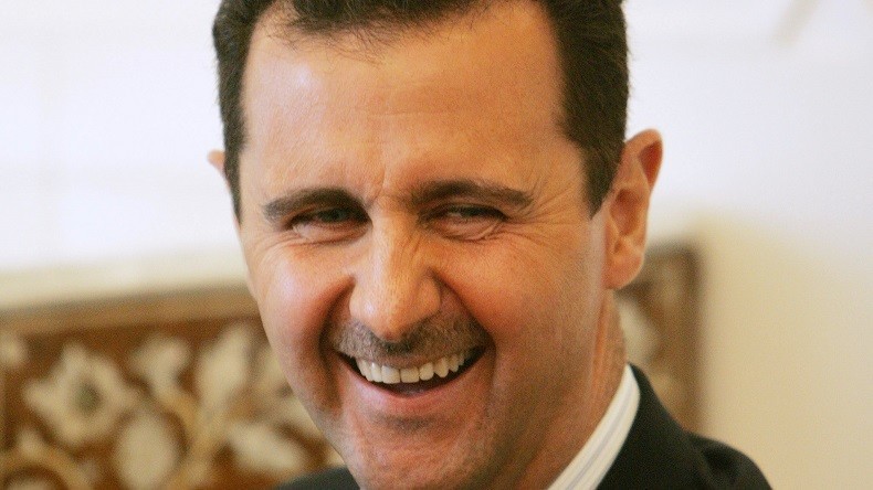 «Assad doit partir !» : quand les détracteurs du président syrien quittent la politique un à un