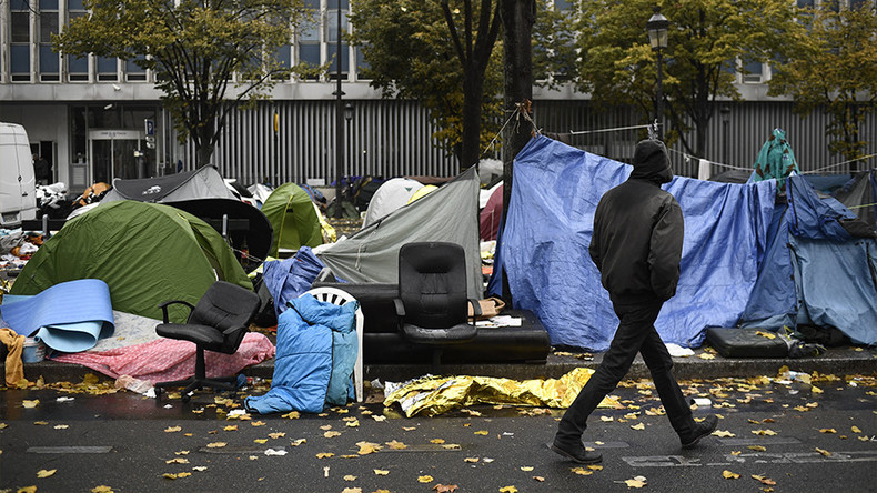 Des migrants mineurs, isolés et toxicomanes, sont livrés à eux-mêmes dans Paris