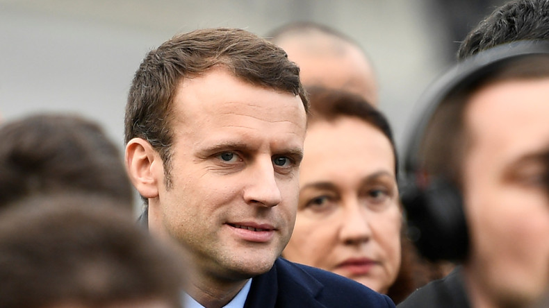 Emmanuel Macron donne une conférence de presse à l’issue de sa rencontre avec Angela Merkel