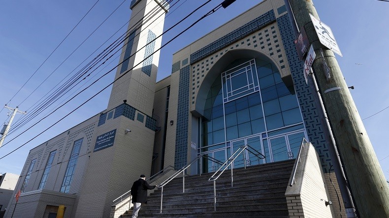 A Montréal, un imam jordanien appelle au meurtre des juifs dans son prêche (VIDEO)