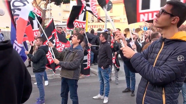 «Rendez Rome aux Romains» : des nationalistes italiens fustigent violemment l'UE (VIDEO)