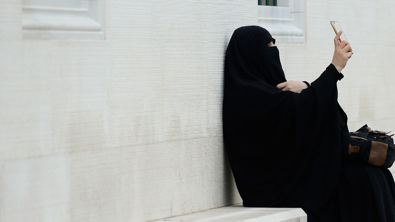 Le Conseil islamique  de Norv ge opte pour une femme  