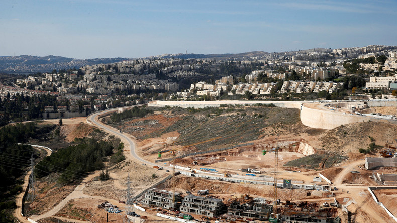 Des banques françaises accusées de financer la colonisation de la Palestine