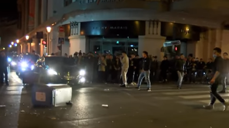 Une nouvelle manifestation de la communauté chinoise dégénère à Paris (IMAGES)