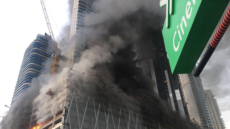 Un nouvel incendie éclate près de la plus haute tour du monde à Dubaï (PHOTOS, VIDEO)