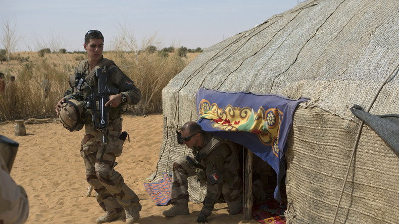Mali : un soldat français tué dans un «accrochage avec des terroristes»